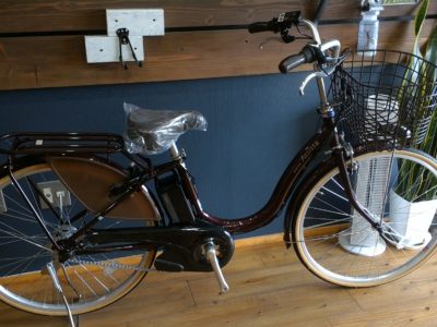 長距離は走らないけど自転車移動が多いとゆう方にピッタリな電動自転車入荷しました⤴