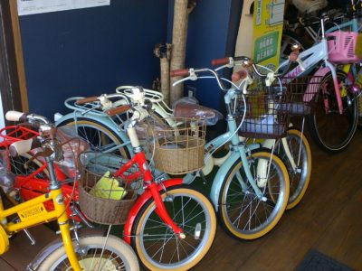 かわいい子供自転車が入荷してます⤴